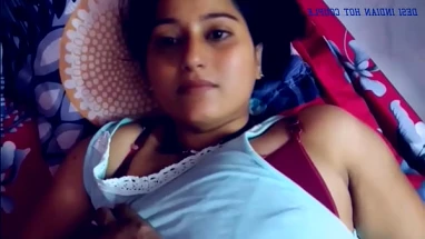 देसी भाभी की चूत चुदाई का मजा हिंदी आवाज